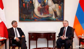 The Minister of Foreign Affairs of Armenia meets with the Chairman-in-Office of the OSCE