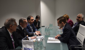 Հայաստանի ԱԳ նախարարի պաշտոնակատարը հանդիպեց ԵԱՀԿ գլխավոր քարտուղարին